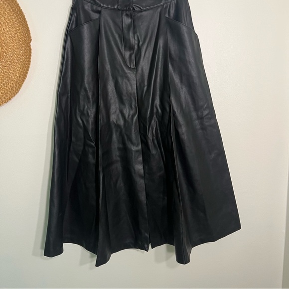 New w/out tags EDGY ZARA Black Leather PLEATED MAXI Skirt xs or 00 - Picture 5 of 6